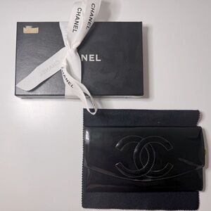 Chanel Vintage Black Patent Leather Double Flap Clutch - EUC - Full Inclusion